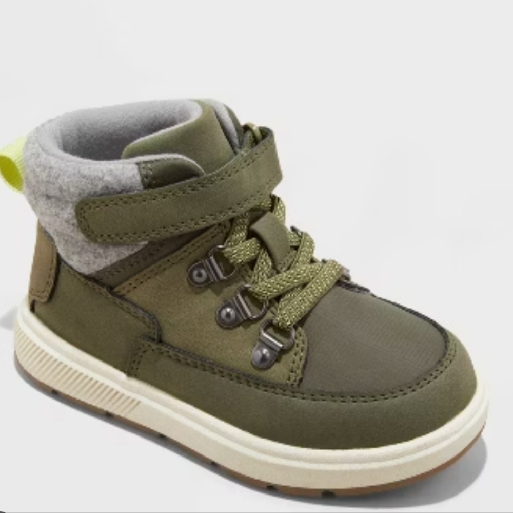 Cat & Jack Felix Sneakers Boots - Green